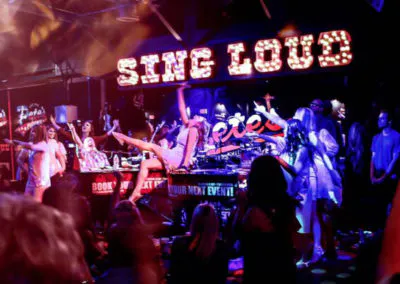 Pete's Dueling Piano Bar - Nashville